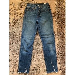 Levi’s Wedgie Fit Coyote Desert